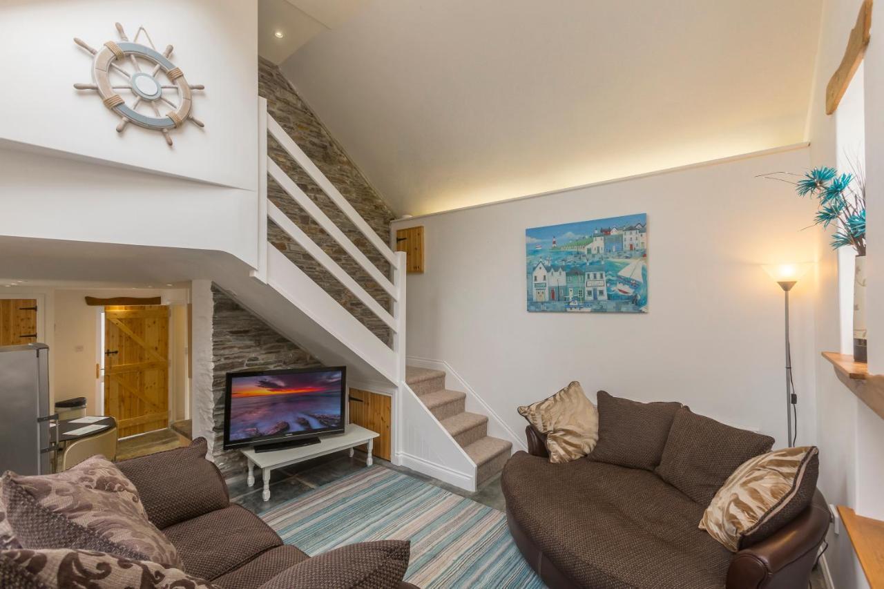 The Old Coach House Guest house 4*